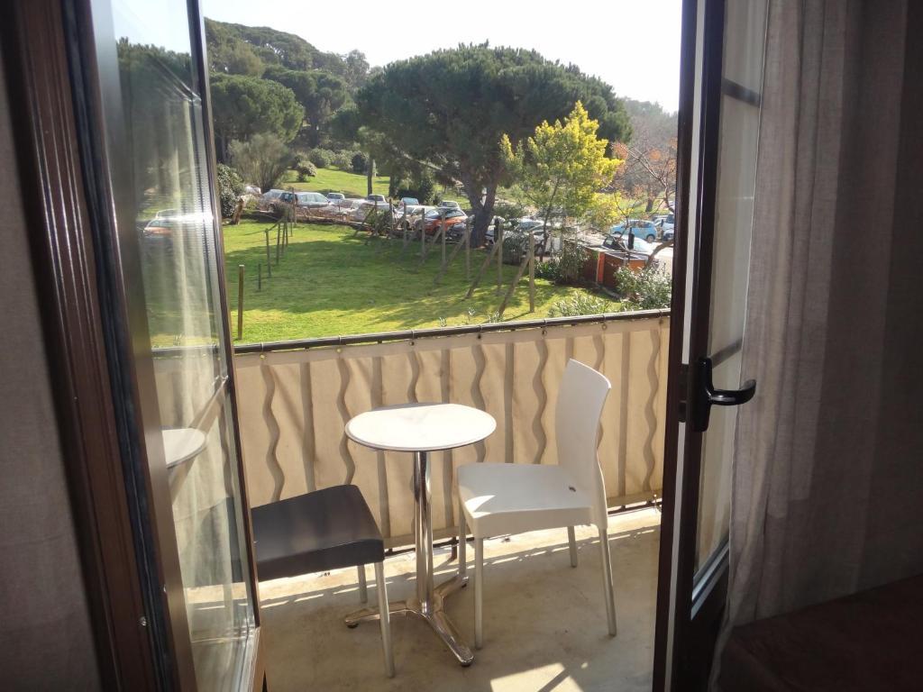 Hotel B Lodge Saint Tropez Ruang foto